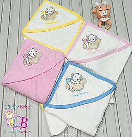 Bulutta uyuyan ayıcık nakışlı bebek havlu