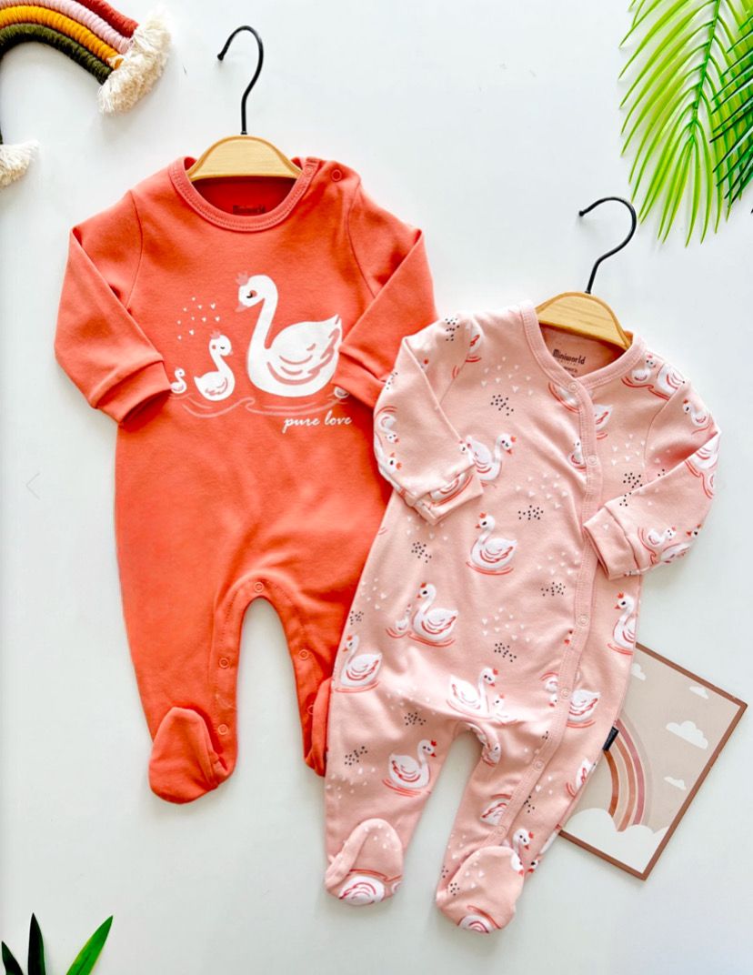 Yeni Doğan Ayaklı Kuğu Desenli 2’li tulum set