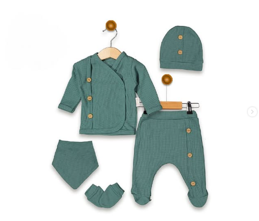 Düğme detaylı yenidoğan 5’li set