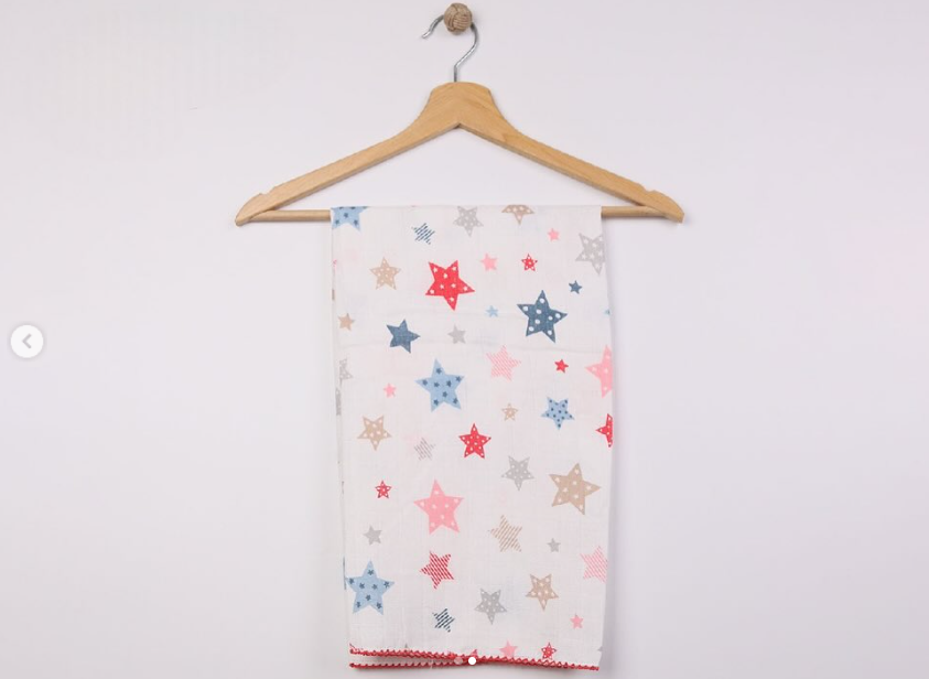 Yıldız desenli muslin bebek battaniye