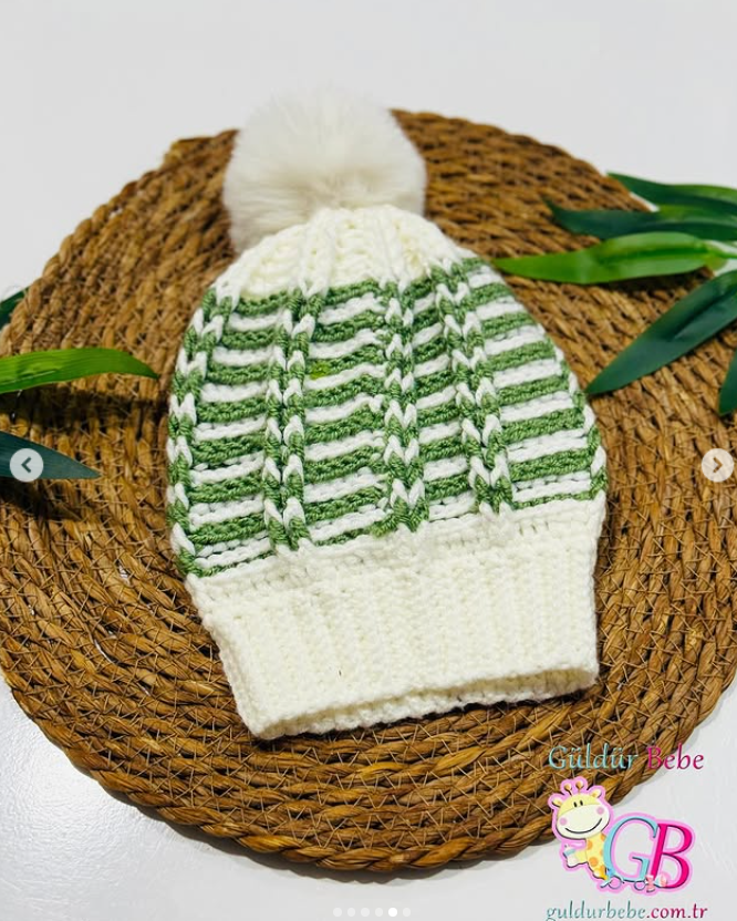 Organik ip el örgüsü bebek bere desenli