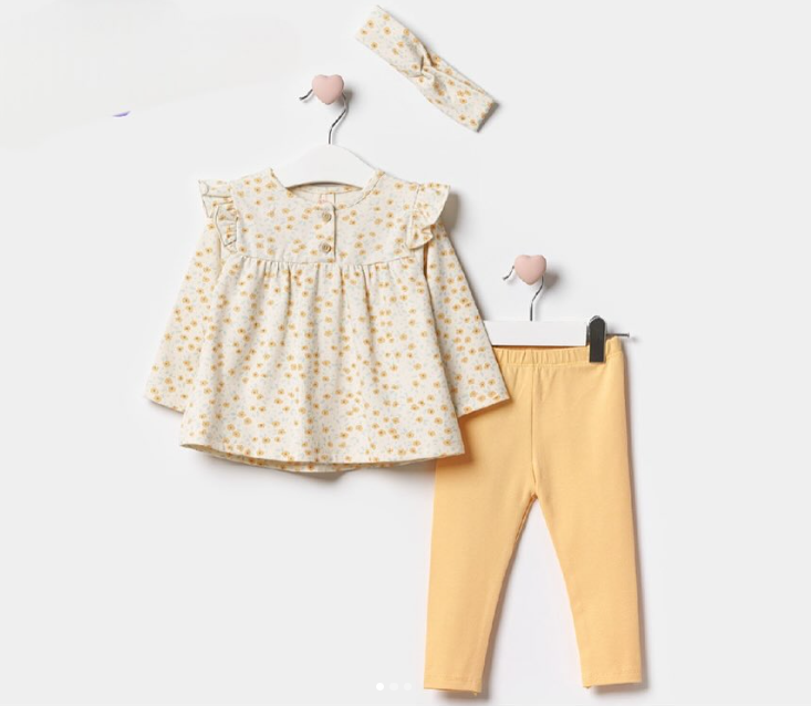 Çiçek desenli bebek takım